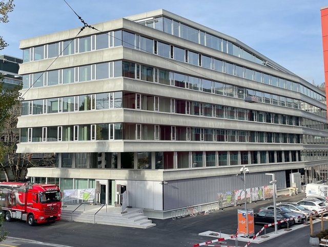 Outsight02 Kundenevent Zürich Fassadenbau Neubau Kriminalabteilung Stadtpolizei Outsight02 Kundenevent Zürich Fassadenbau Neubau Kriminalabteilung Stadtpolizei