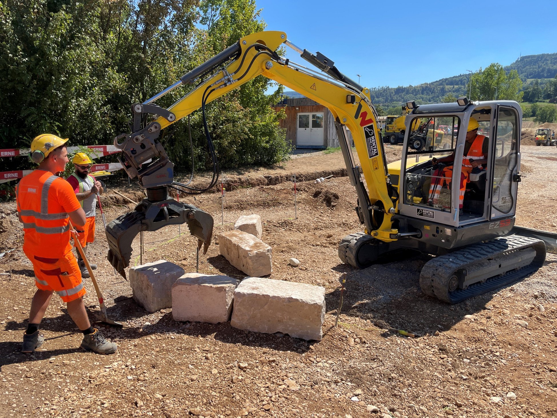 Camp Lernende Steinmauer Camp Lernende Steinmauer