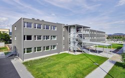 Inauguration de l'école cantonale de Stein