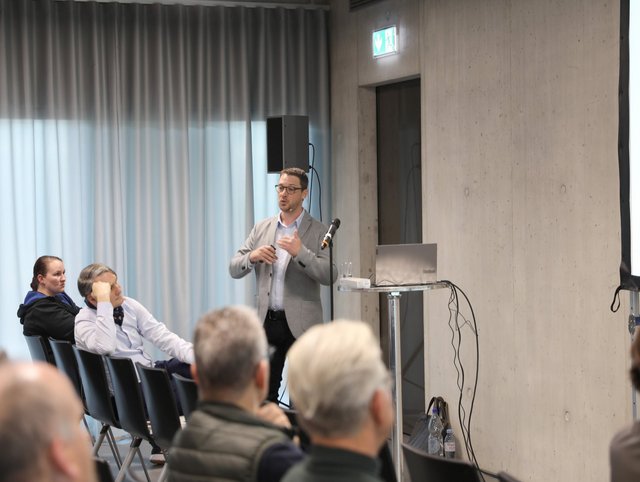 Outsight02 Kundenevent Zürich Fassadenbau Neubau Kriminalabteilung Stadtpolizei Outsight02 Kundenevent Zürich Fassadenbau Neubau Kriminalabteilung Stadtpolizei